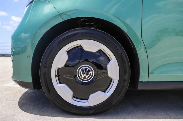 2025 Volkswagen ID. Buzz Pro S Plus with 4MOTION