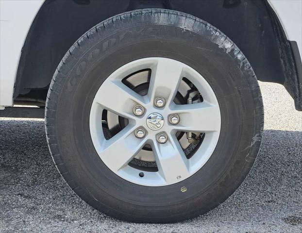 2024 Ram 1500 Classic SLT Quad Cab 4x2 6'4" Box