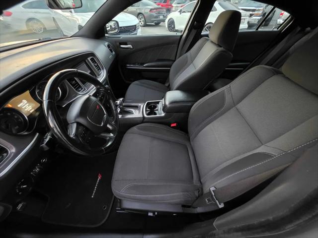 2019 Dodge Charger SXT RWD