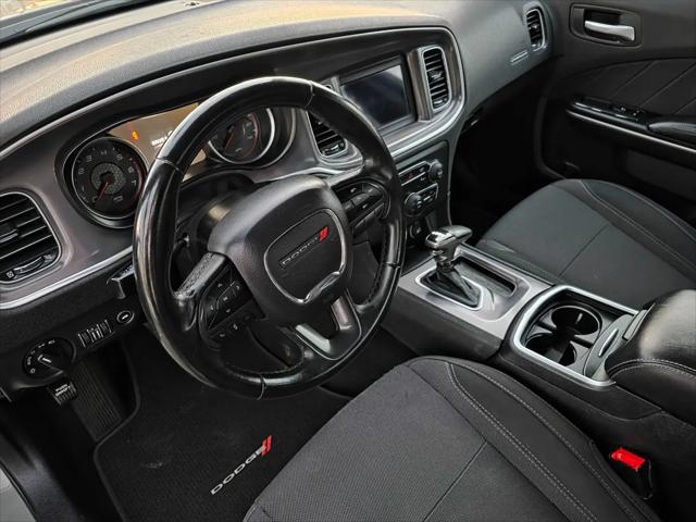2019 Dodge Charger SXT RWD