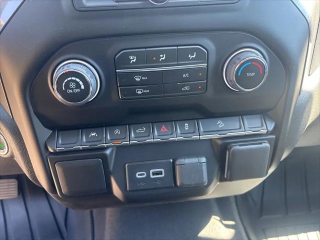 2026 Chevrolet Silverado 1500 4WD Crew Cab Short Bed Custom Trail Boss