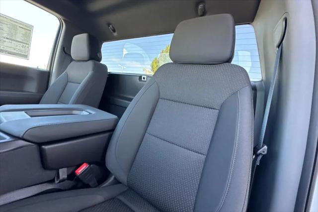 2026 Chevrolet Silverado 1500 4WD Regular Cab Long Bed WT