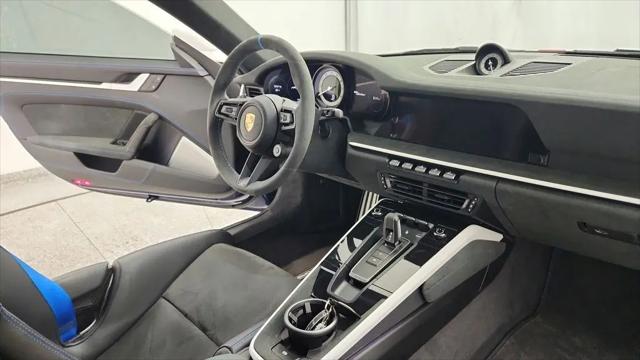 2024 Porsche 911 Dakar