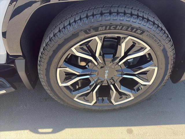2024 GMC Sierra Denali Edition 1