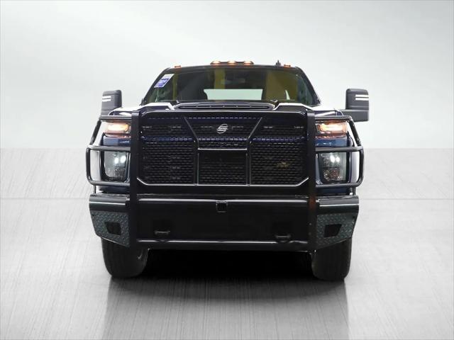 2023 Chevrolet Silverado 2500HD 4WD Crew Cab Standard Bed Custom