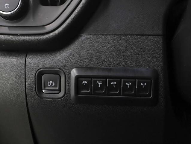 2023 Chevrolet Silverado 2500HD 4WD Crew Cab Standard Bed Custom
