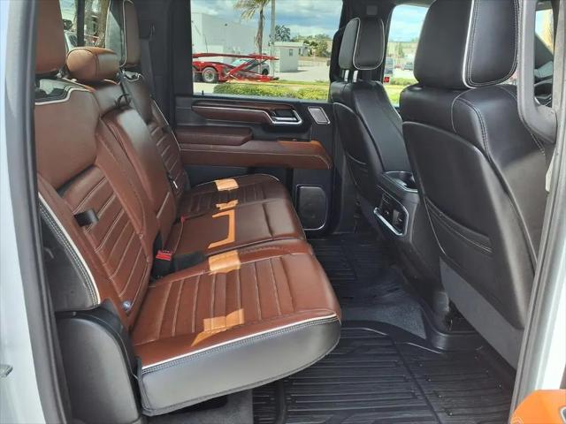 2024 GMC Sierra 3500HD Denali Ultimate