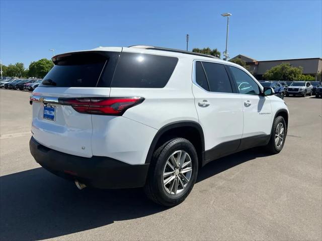 2023 Chevrolet Traverse AWD LT Cloth