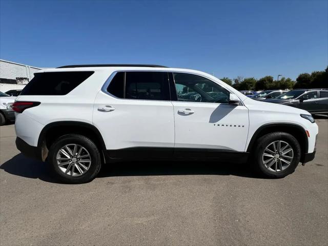 2023 Chevrolet Traverse AWD LT Cloth