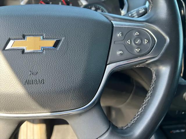 2023 Chevrolet Traverse AWD LT Cloth