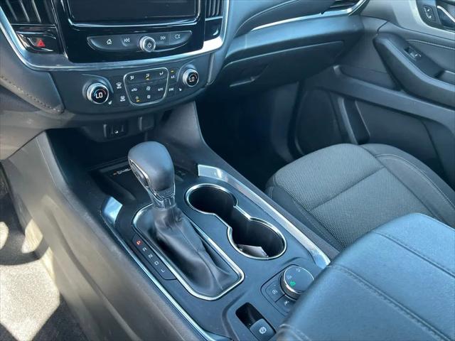 2023 Chevrolet Traverse AWD LT Cloth