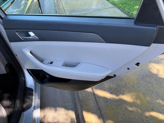 2016 Hyundai Sonata Base
