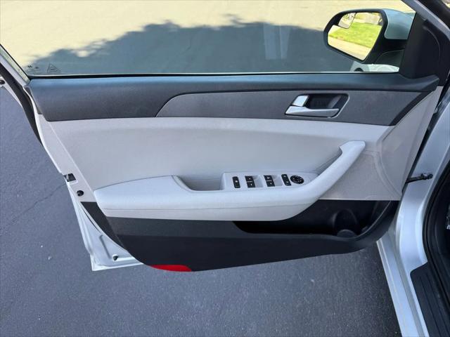 2016 Hyundai Sonata Base