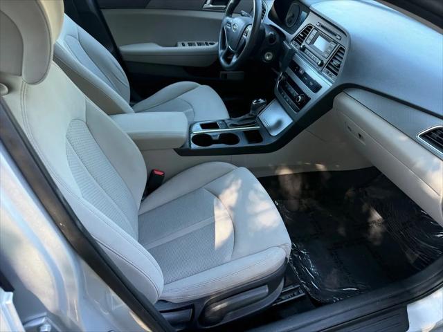 2016 Hyundai Sonata Base