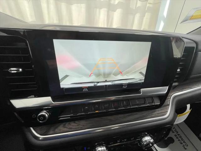 2026 GMC Sierra 1500 Crew Cab, Short Bed, SLT, 4WD