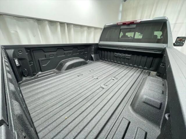 2026 GMC Sierra 2500HD Crew Cab, Standard Bed, AT4X, 4WD