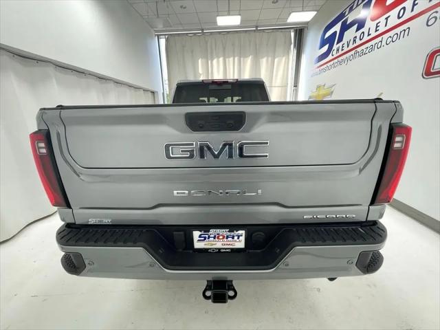 2026 GMC Sierra 2500HD Crew Cab, Standard Bed, Denali Ultimate, 4WD