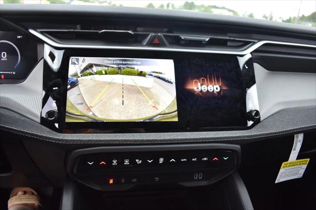 2026 Jeep Cherokee Laredo 4x4