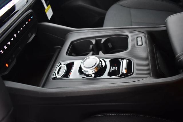 2026 Jeep Cherokee Laredo 4x4