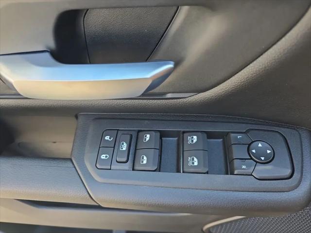 2026 Ram 1500 Warlock Crew Cab 4x4 57 Box