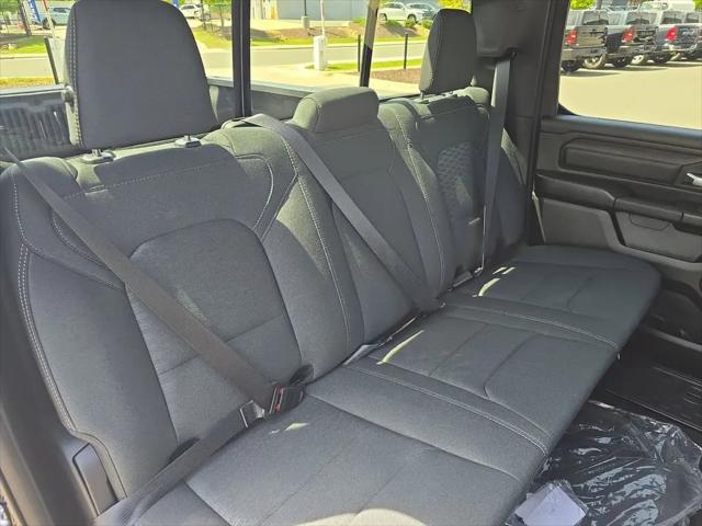 2026 Ram 1500 Express Crew Cab 4x4 57 Box