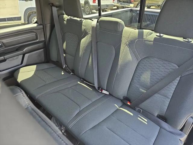 2026 Ram 1500 Express Crew Cab 4x4 57 Box