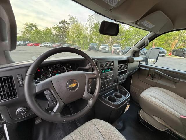 2022 Chevrolet Express Cutaway Work Van