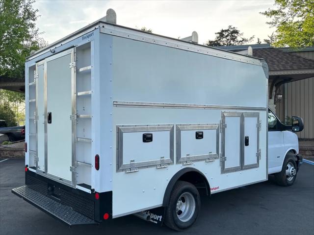 2022 Chevrolet Express Cutaway Work Van