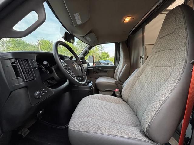 2022 Chevrolet Express Cutaway Work Van