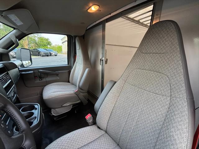 2022 Chevrolet Express Cutaway Work Van