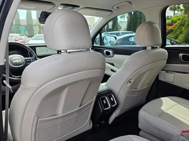 2022 Kia Sorento Hybrid S