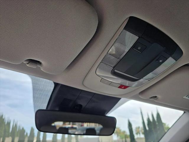 2022 Kia Sorento Hybrid S