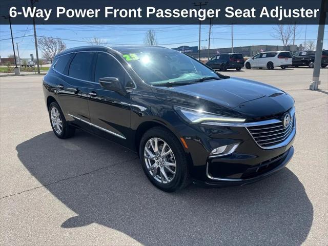 2023 Buick Enclave Essence AWD