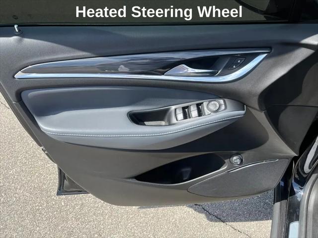 2023 Buick Enclave Essence AWD