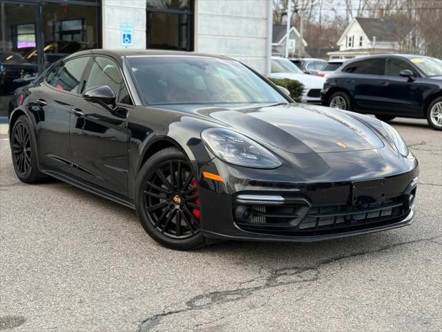 2019 Porsche Panamera GTS