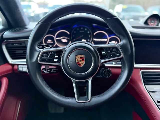 2019 Porsche Panamera GTS