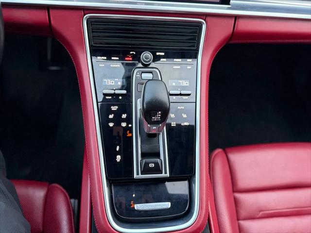 2019 Porsche Panamera GTS