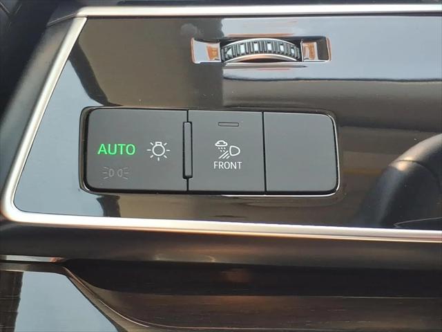 2025 Audi Q8 Premium Plus 55 TFSI quattro