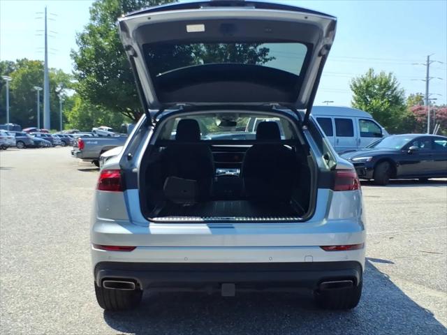 2025 Audi Q8 Premium Plus 55 TFSI quattro