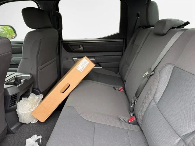 2026 Toyota Tundra SR5 CrewMax 5.5' Bed