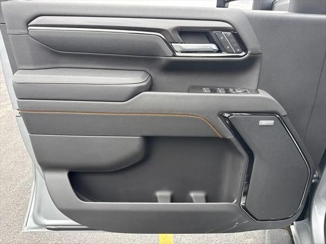 2026 GMC Sierra 2500HD Crew Cab, Standard Bed, AT4, 4WD