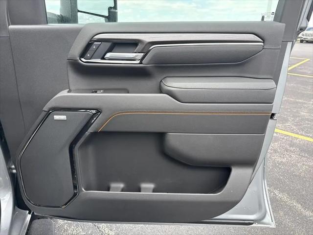 2026 GMC Sierra 2500HD Crew Cab, Standard Bed, AT4, 4WD