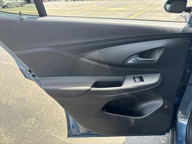 2026 Buick NV Preferred FWD