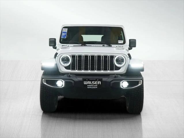2025 Jeep Wrangler 4-Door Sahara 4x4