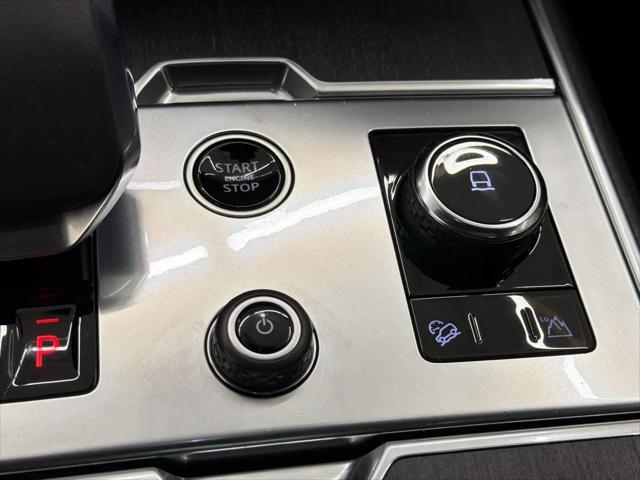 2023 Land Rover Range Rover P530 SE