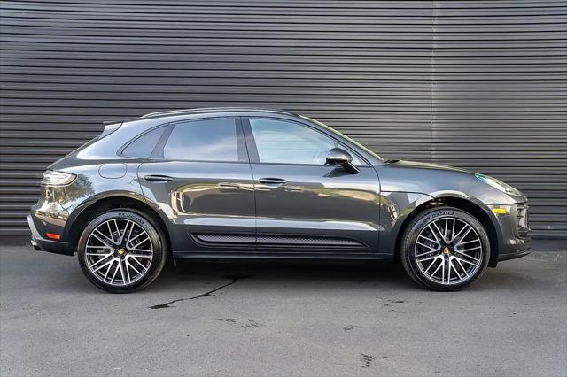 2026 Porsche Macan Macan