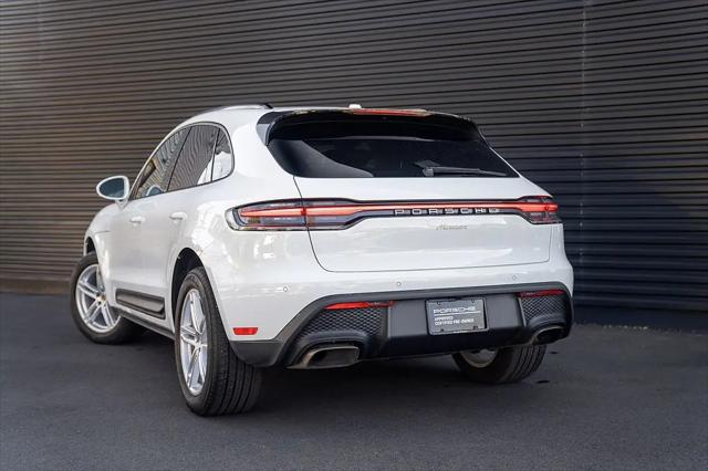 2026 Porsche Macan Macan