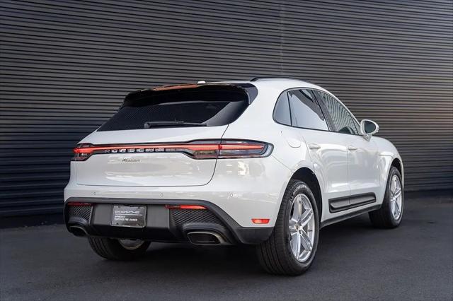 2026 Porsche Macan Macan