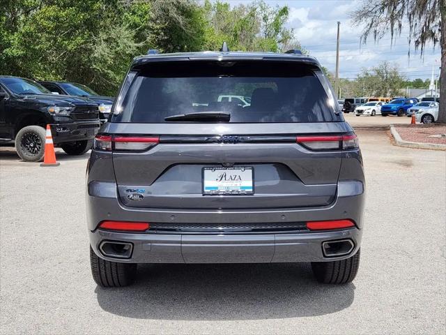 2025 Jeep Grand Cherokee Anniversary Edition