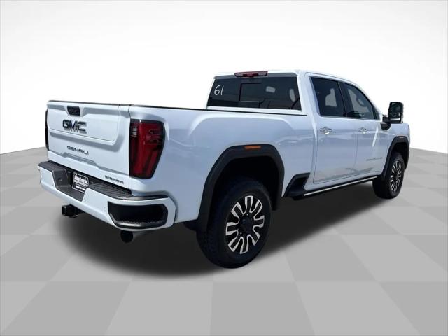 2026 GMC Sierra 2500HD Crew Cab, Standard Bed, Denali Ultimate, 4WD
